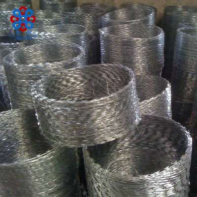 High quality Hot dipped galvanized razor barb wire fencing CBT-65